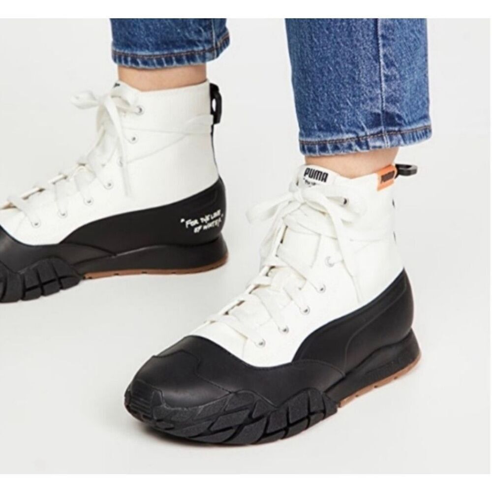 Puma Central Saint Martins x Wmns Kyron 'For The Love Of Water' Sneaker in Marsh